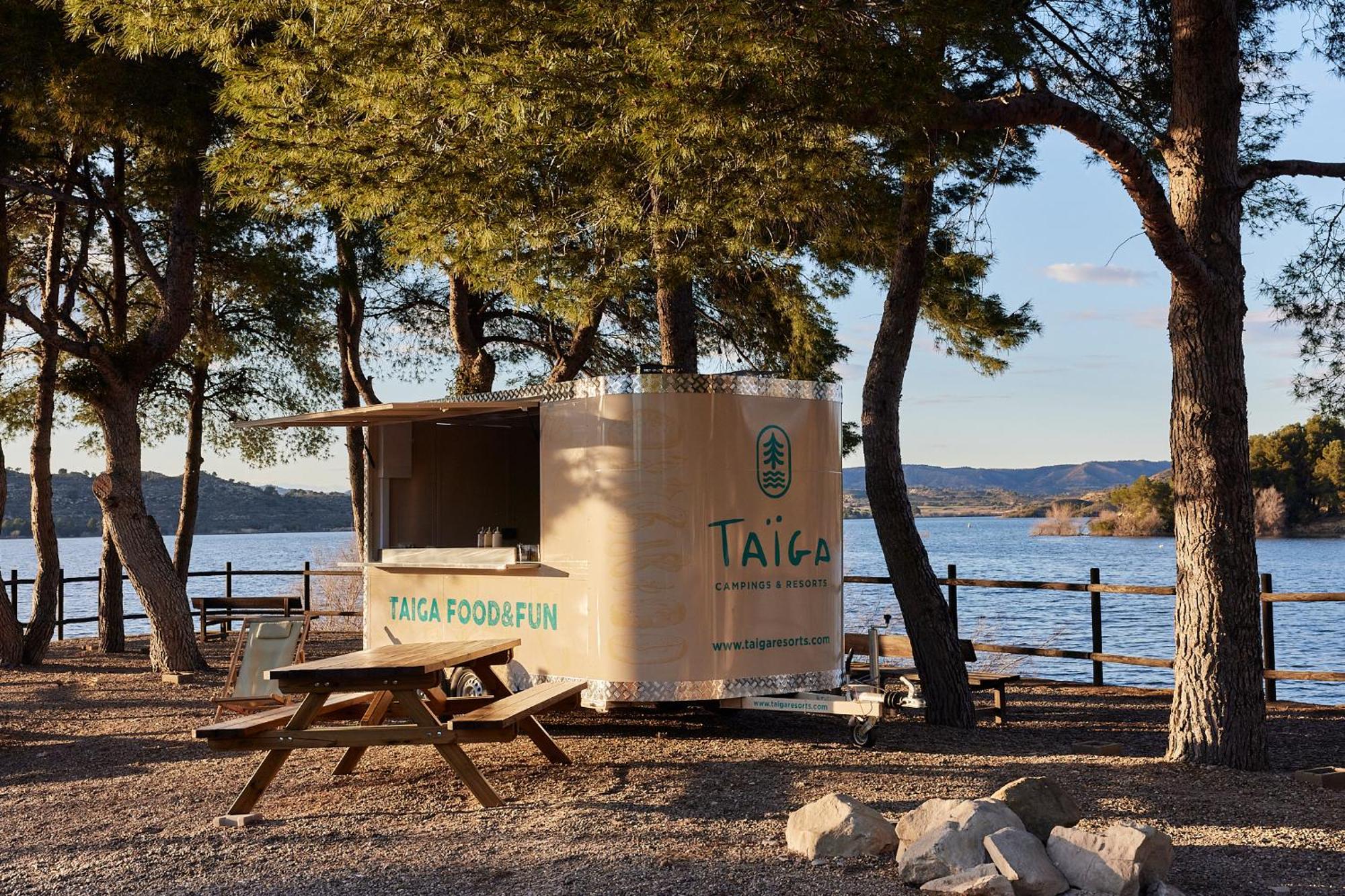 Taiga Lake Caspe Kültér fotó